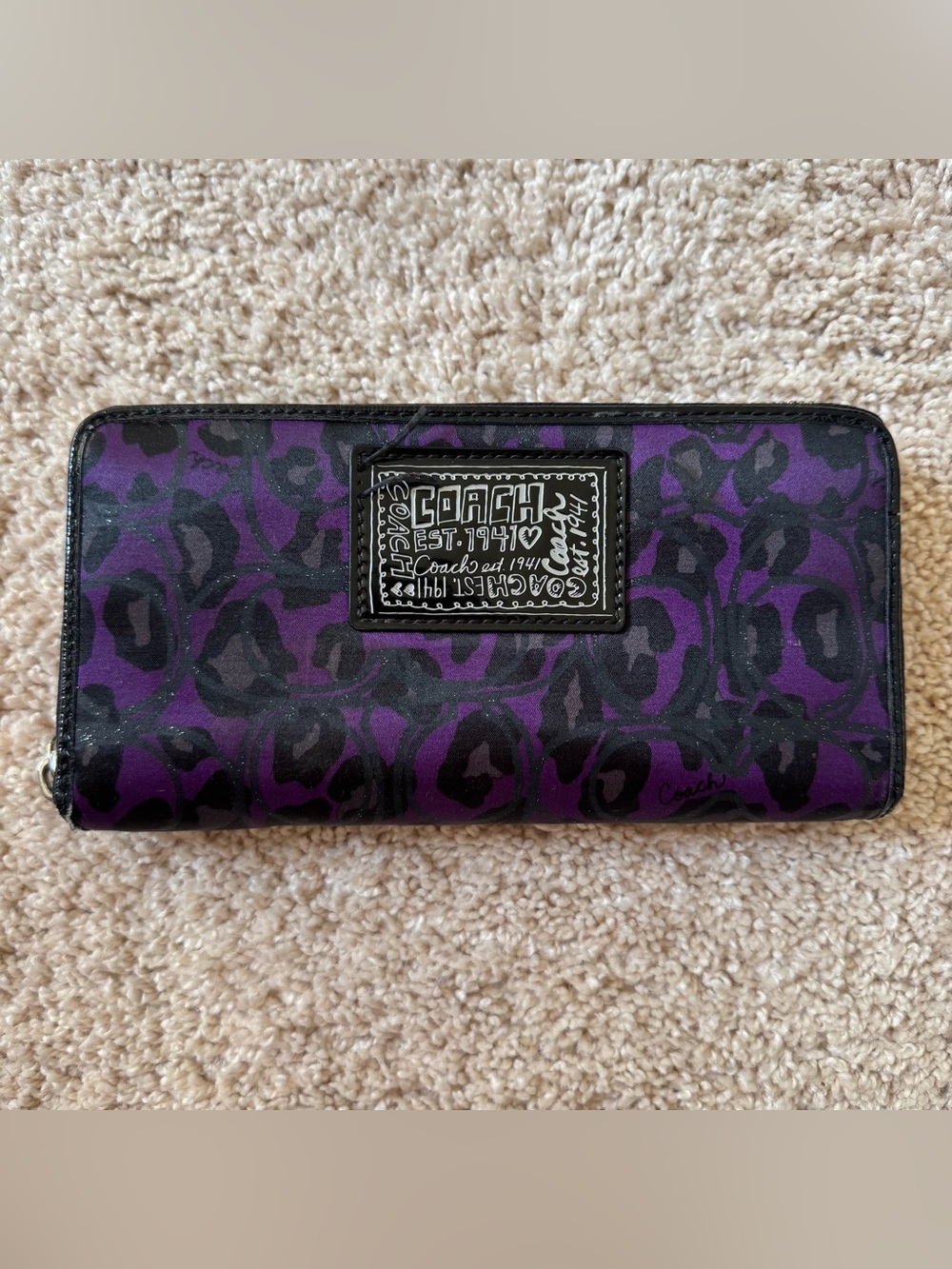 Coach Poppy Graffiti Ocelot Wild Cat Print Accordion Zip-Around Wallet